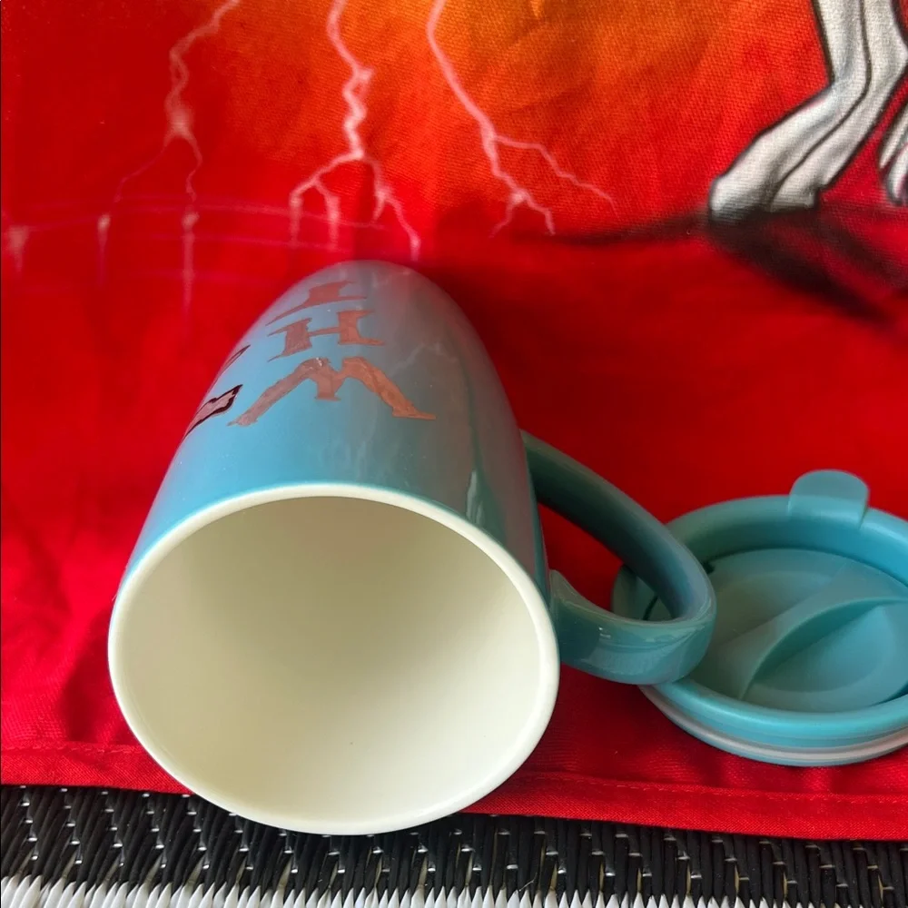 #0656 * White Horse Thunder Blue Travel Mug 16 0z 473 ml